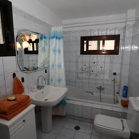 Kirki Apartment Nea Iraklitsa