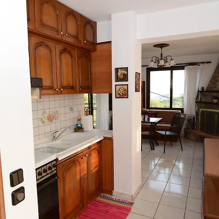 Kirki Apartment Nea Iraklitsa