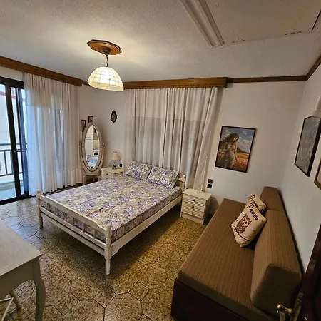 Apartment Kirki *