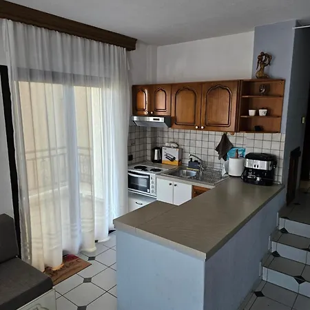 Kirki Apartment