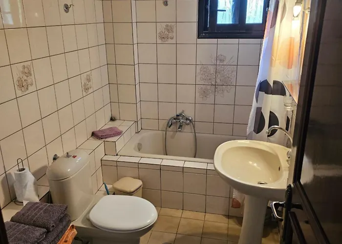 Kirki Apartament Nea Iraklitsa